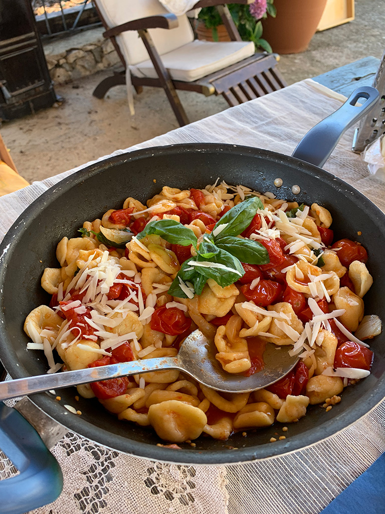 Madame Plat d'orrechiette - Cucina povera - Cuisine des pouilles